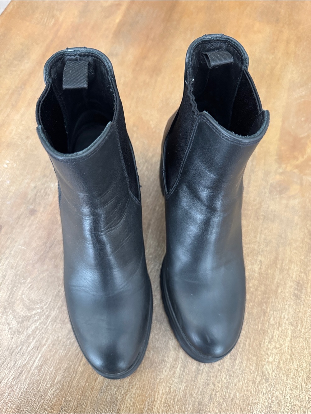 Authentic Prada Chelsea Heel Boots size 37 - Picture 3 of 9